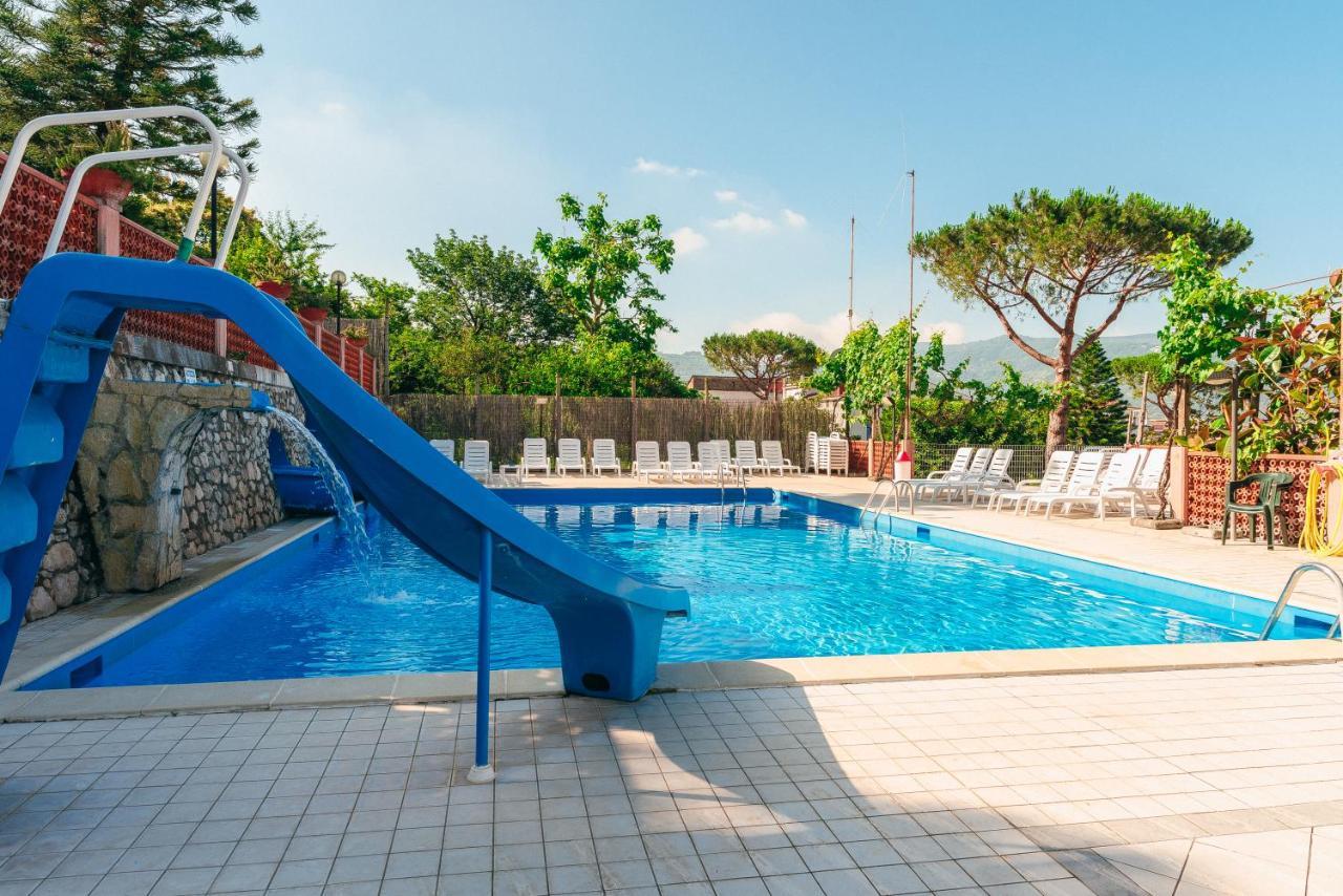 Bleu Village Meta Ngoại thất bức ảnh